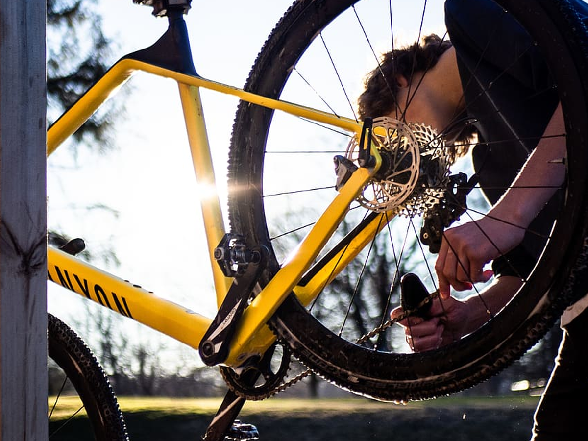 Gravel best sale bike maintenance