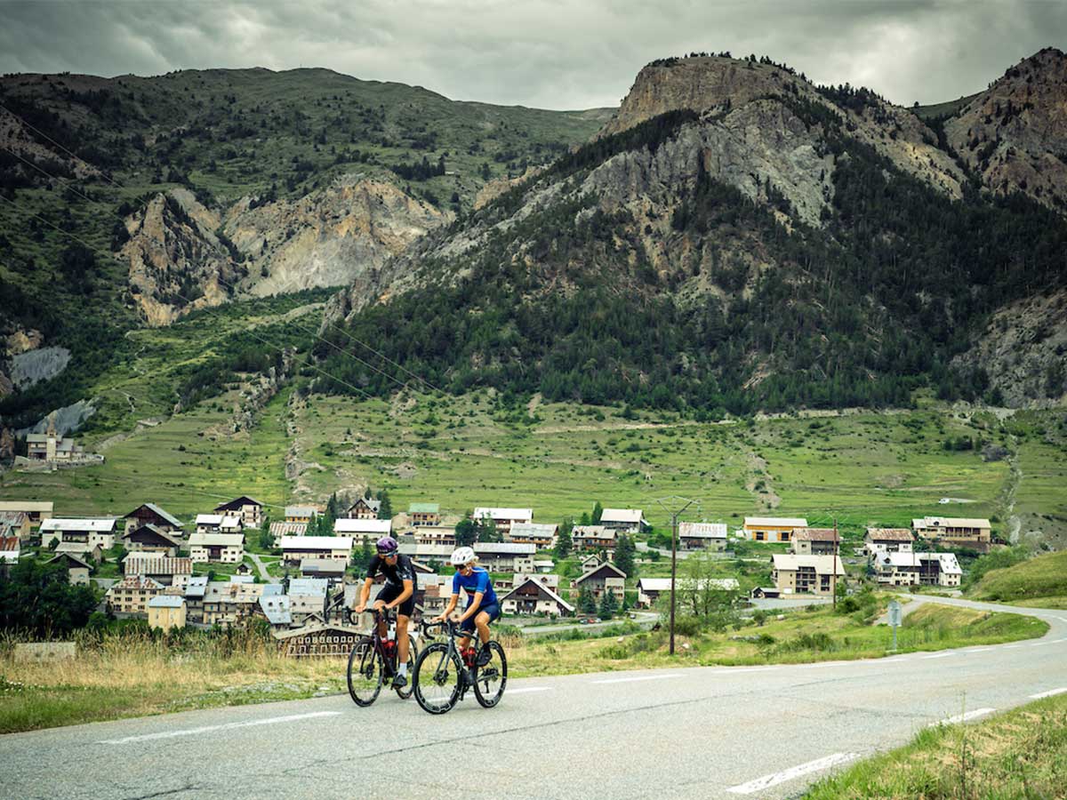 Col d'izoard cycling